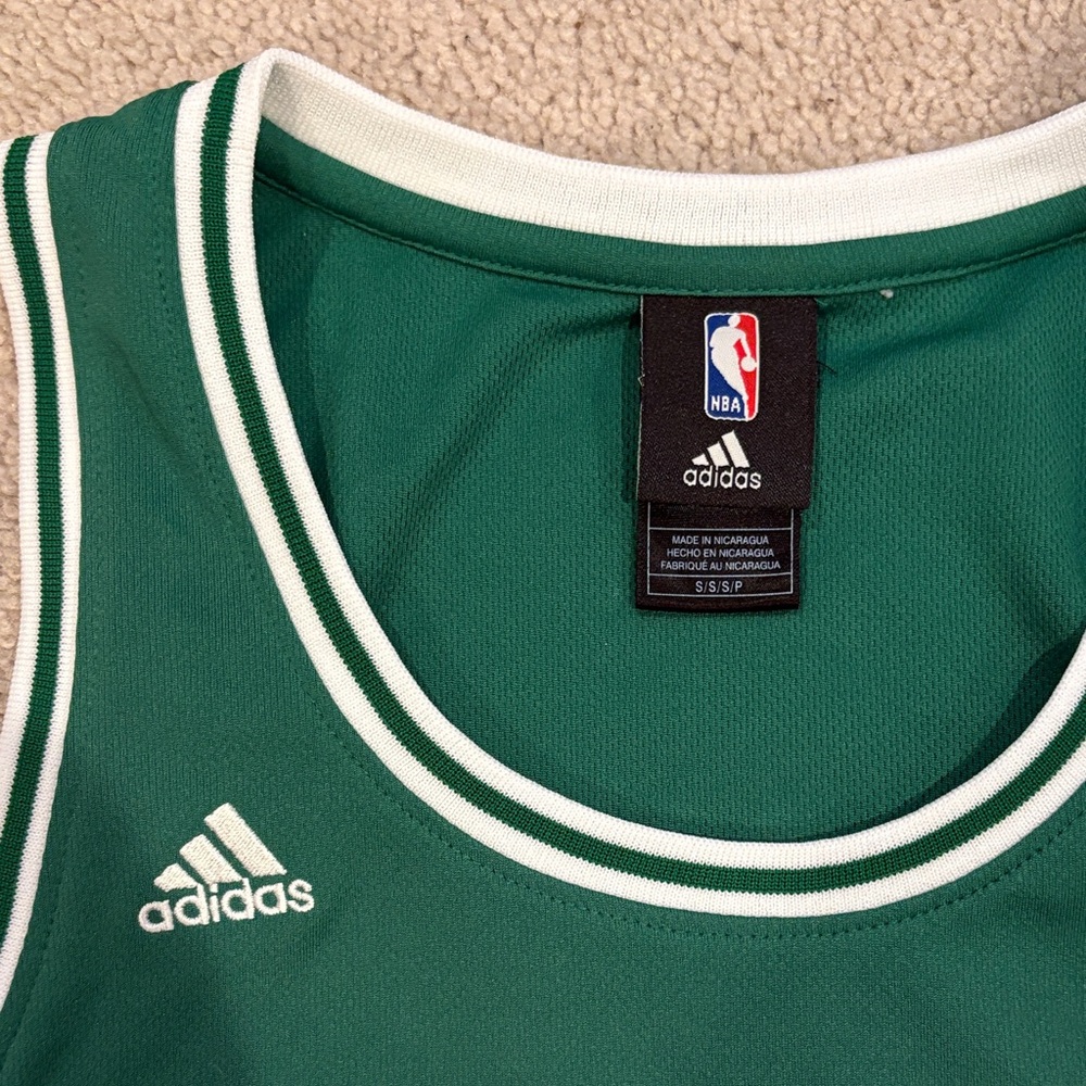 Isaiah Thomas NBA Boston Celtics Road Green Player Jersey - Picture 2 of 5